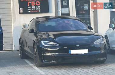 Лифтбек Tesla Model S 2021 в Львове