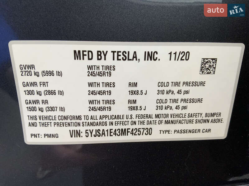 Лифтбек Tesla Model S 2020 в Киеве