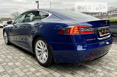 Лифтбек Tesla Model S 2019 в 