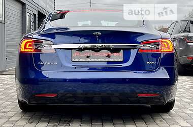 Лифтбек Tesla Model S 2019 в 