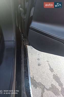 Лифтбек Tesla Model S 2017 в Умани