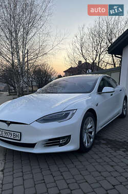 Хетчбек Tesla Model S 2017 в Чернівцях