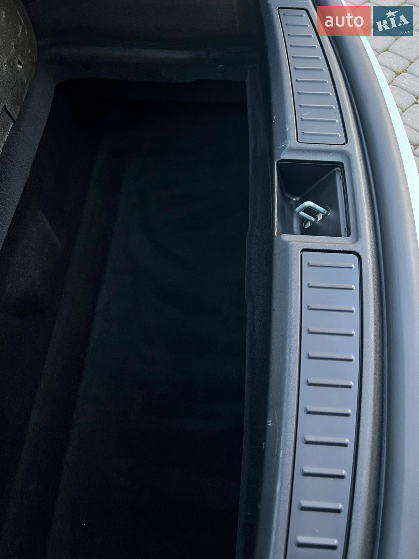2017 Tesla Model S - мініатюра 39