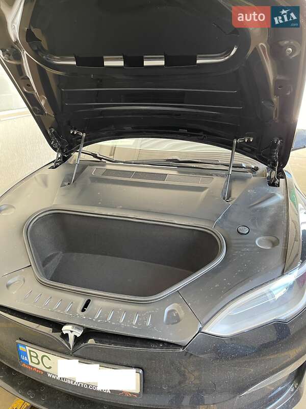 Лифтбек Tesla Model S 2021 в Львове