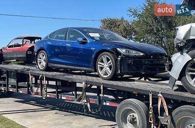 Ліфтбек Tesla Model S 2015 в Житомирі фото 11 Ліфтбек Tesla Model S 2015 в Житомирі