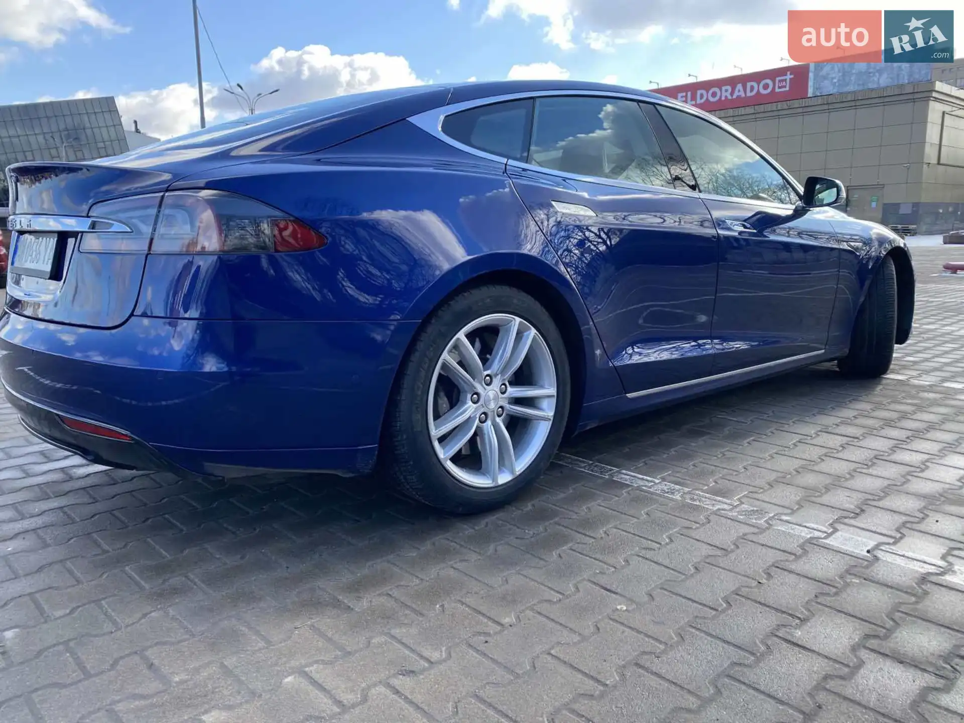 2015 Tesla Model S - мініатюра 19
