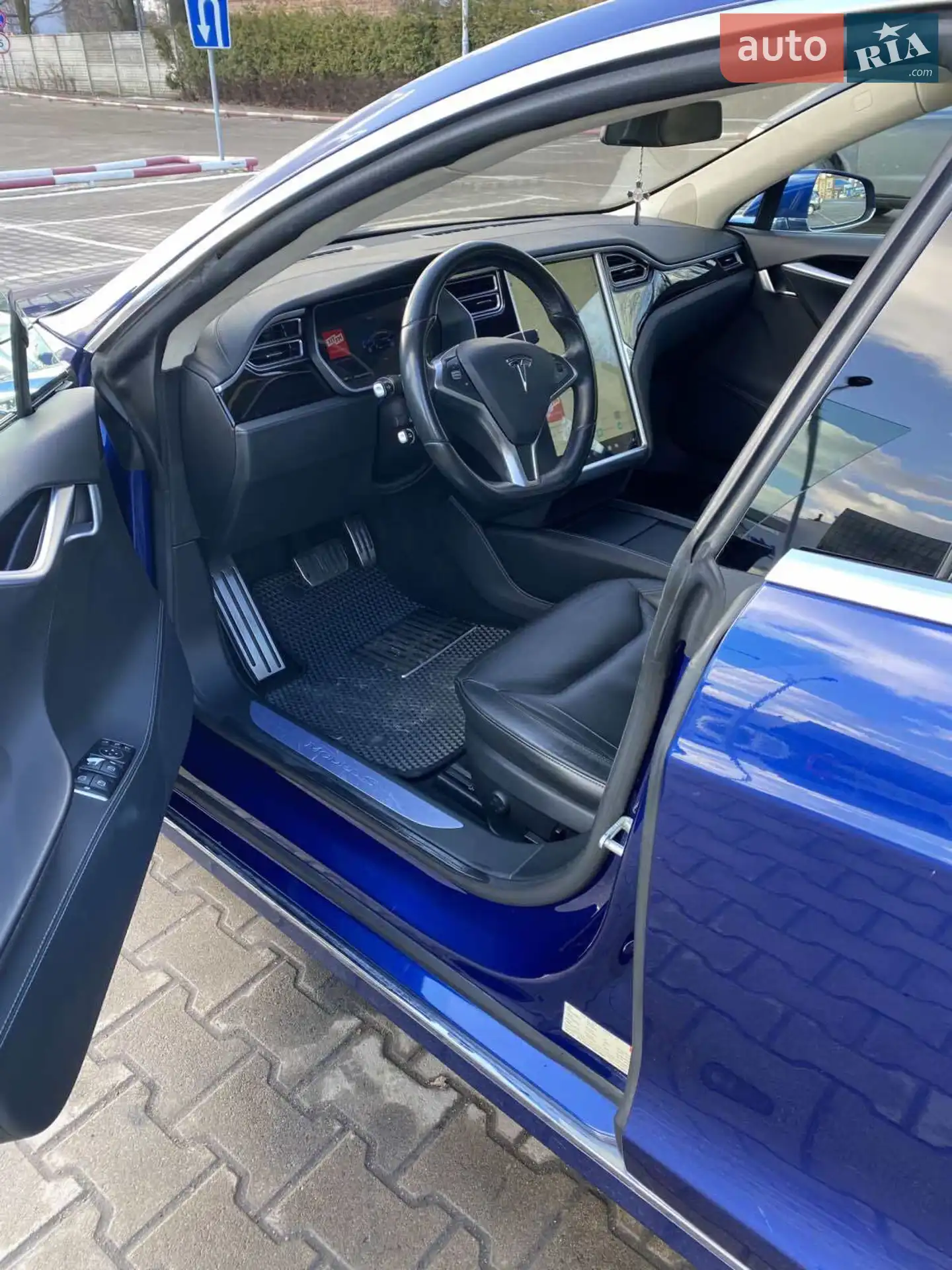 2015 Tesla Model S - мініатюра 35