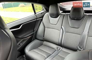Ліфтбек Tesla Model S 2017 в 