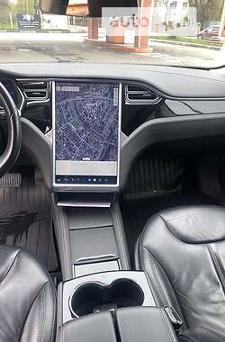 Ліфтбек Tesla Model S 2014 в Харкові