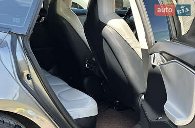 Ліфтбек Tesla Model S 2015 в Києві