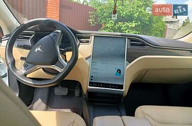 Ліфтбек Tesla Model S 2016 в Запоріжжі