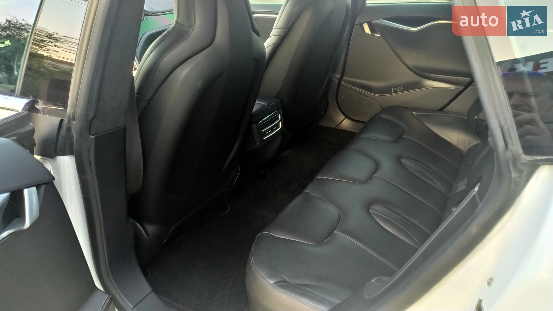 2016 Tesla Model S - мініатюра 26