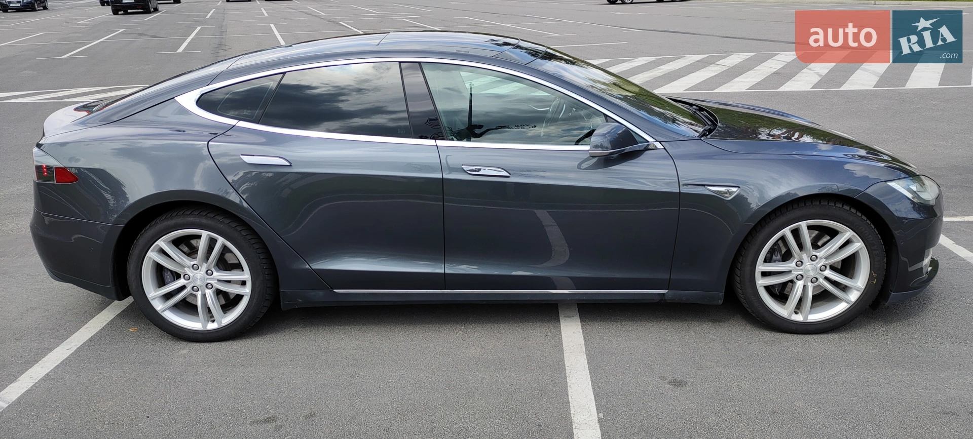 2015 Tesla Model S - мініатюра 9