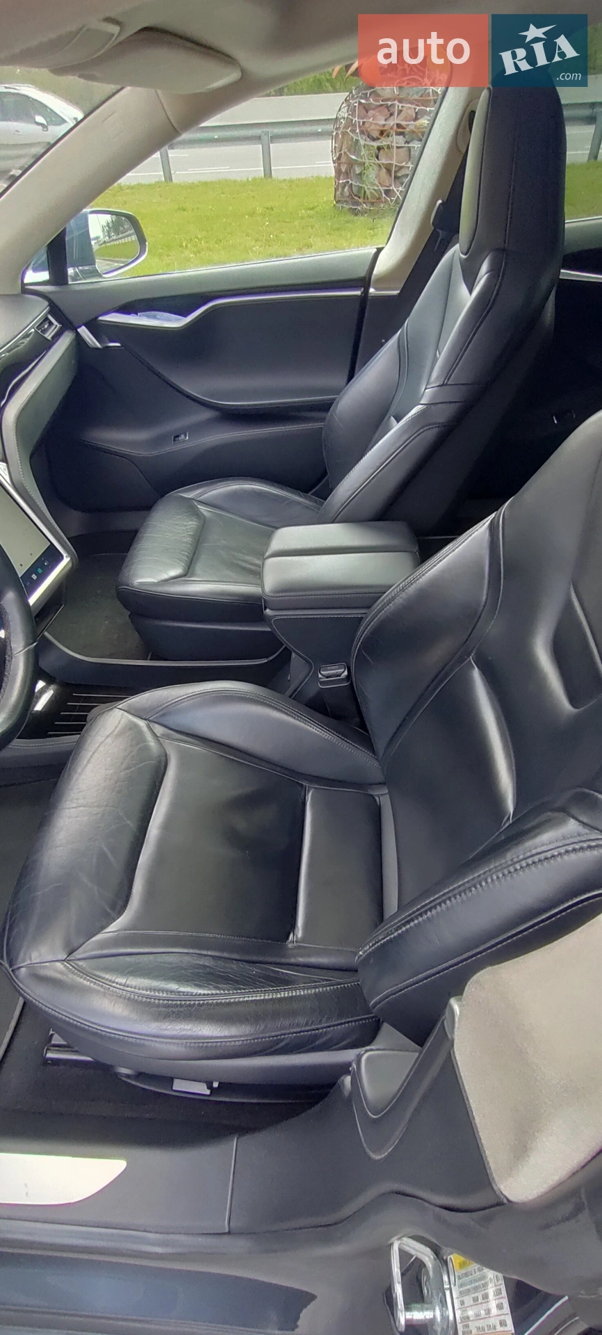 2015 Tesla Model S - мініатюра 10