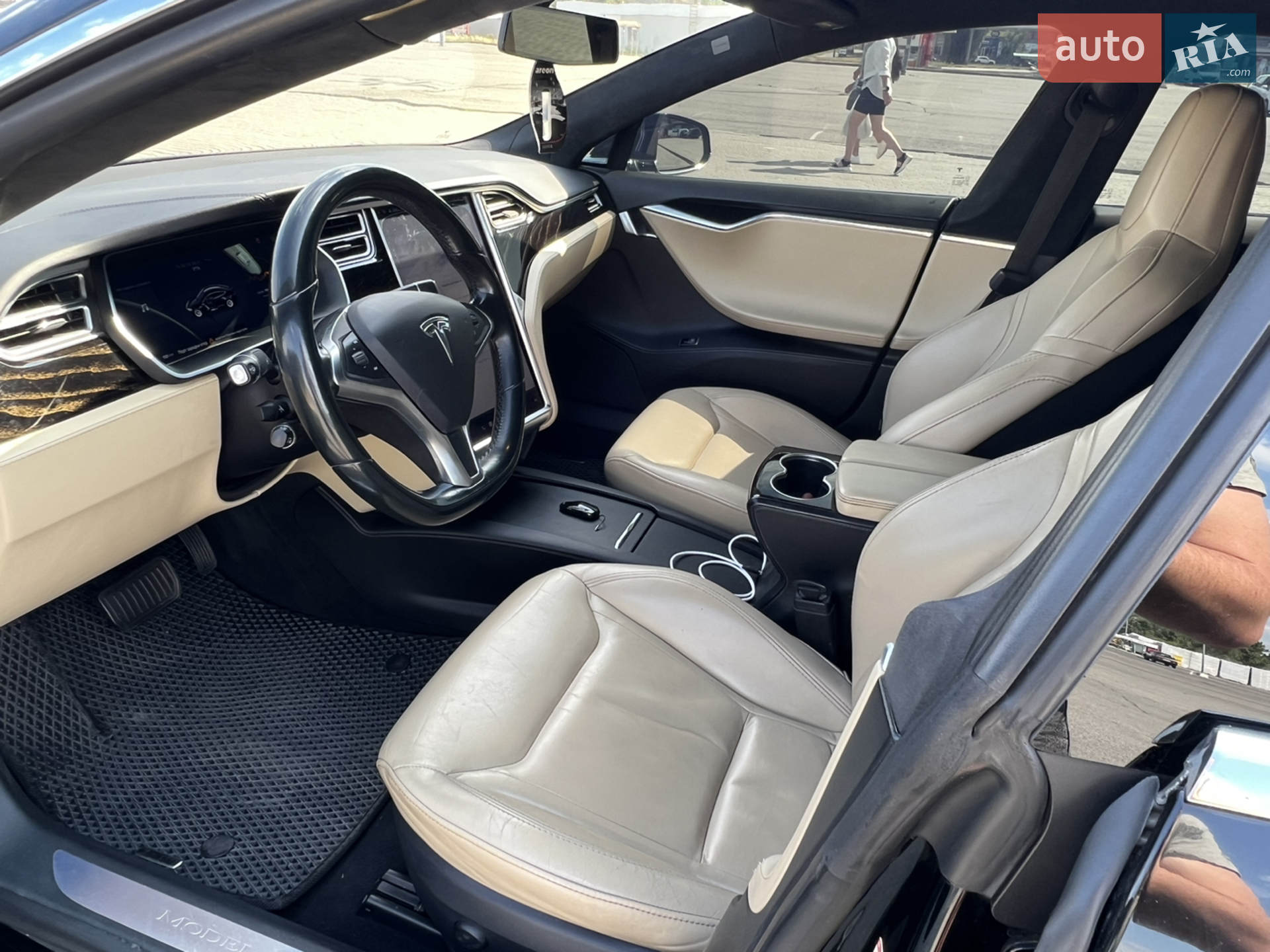 2016 Tesla Model S - мініатюра 11