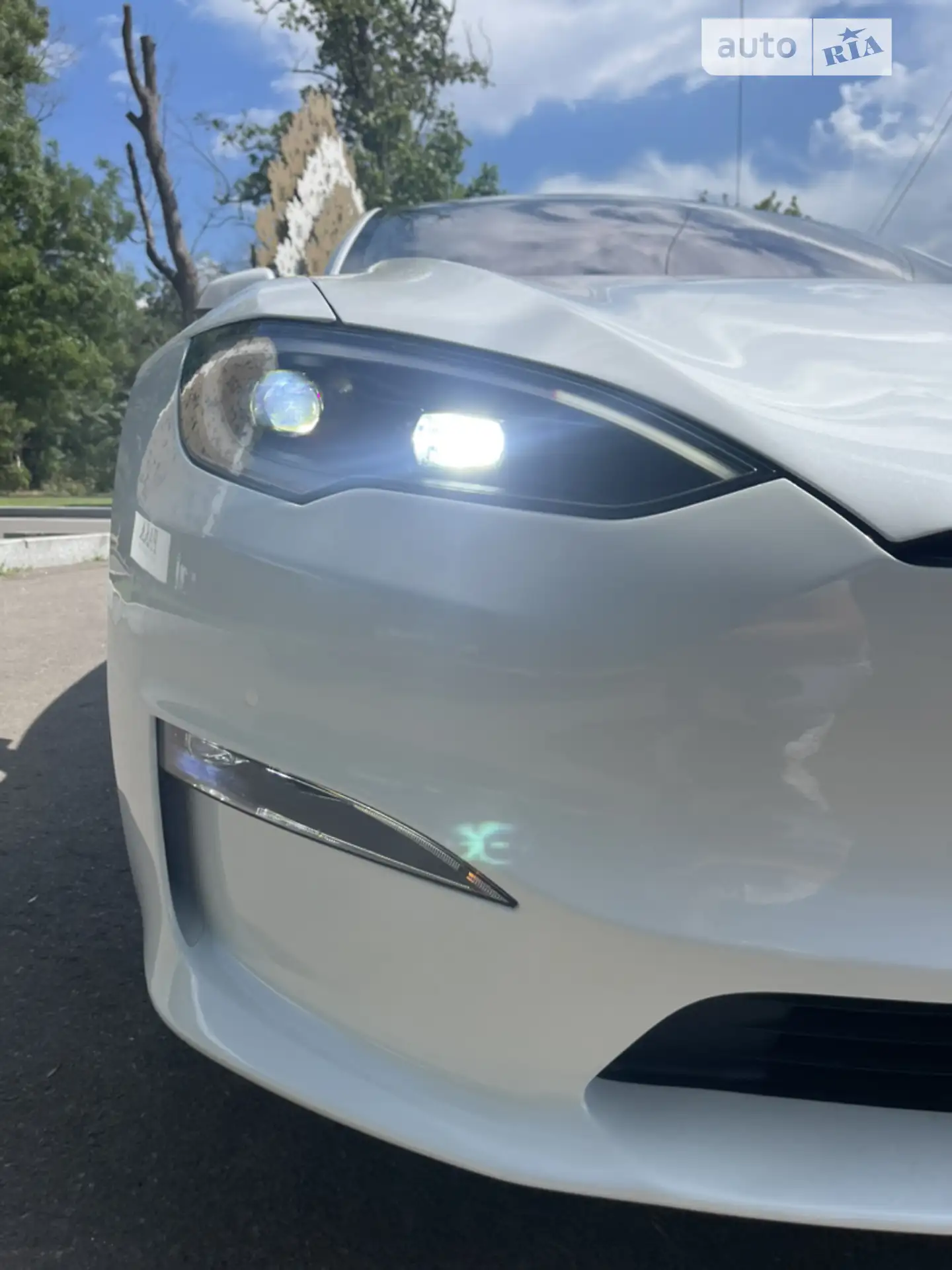 2022 Tesla Model S - мініатюра 23