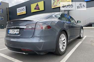 Лифтбек Tesla Model S 2012 в Киеве