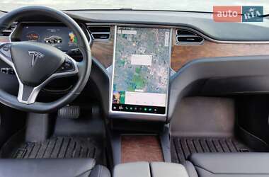 Лифтбек Tesla Model S 2017 в Киеве