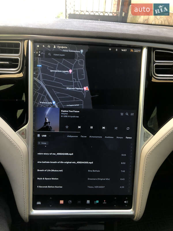 Ліфтбек Tesla Model S 2015 в Одесі