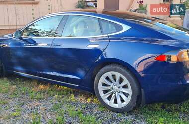 Лифтбек Tesla Model S 2018 в Харькове