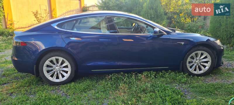 Ліфтбек Tesla Model S 2018 в Харкові фото 8 Ліфтбек Tesla Model S 2018 в Харкові