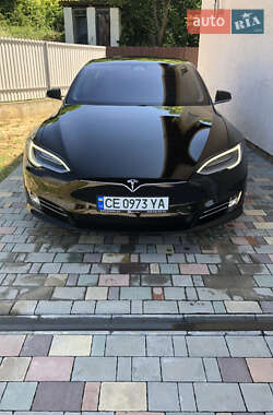 Лифтбек Tesla Model S 2017 в Хмельницком