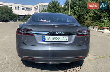 Лифтбек Tesla Model S 2013 в Киеве