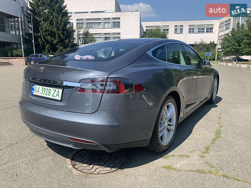 Ліфтбек Tesla Model S 2013 в Києві фото 7 Ліфтбек Tesla Model S 2013 в Києві