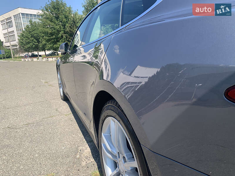 Ліфтбек Tesla Model S 2013 в Києві фото 12 Ліфтбек Tesla Model S 2013 в Києві