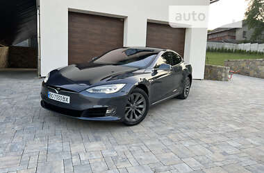 Лифтбек Tesla Model S 2016 в Тернополе