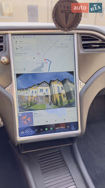 Лифтбек Tesla Model S 2013 в Киеве