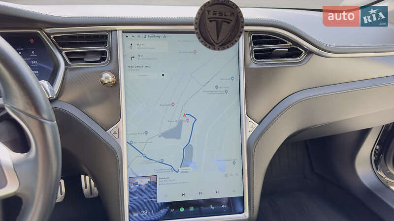 Лифтбек Tesla Model S 2013 в Киеве