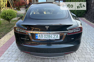 Лифтбек Tesla Model S 2013 в Виннице