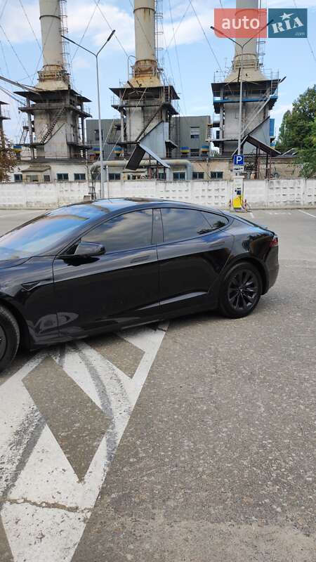 Ліфтбек Tesla Model S 2017 в Києві