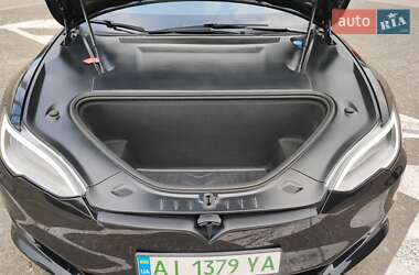 Лифтбек Tesla Model S 2017 в Киеве