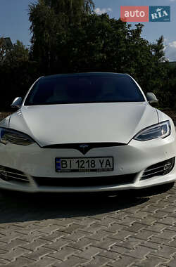 Лифтбек Tesla Model S 2018 в Полтаве