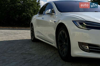 Лифтбек Tesla Model S 2018 в Полтаве