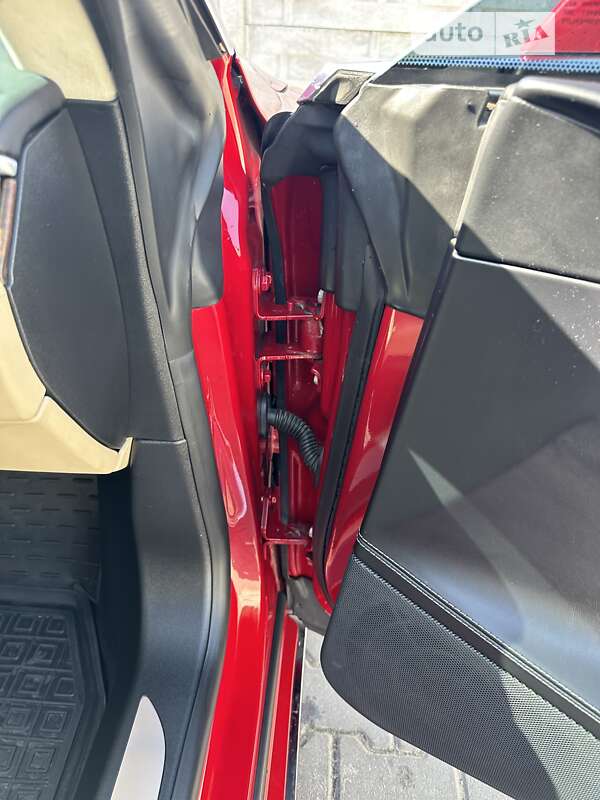 Ліфтбек Tesla Model S 2016 в Білій Церкві