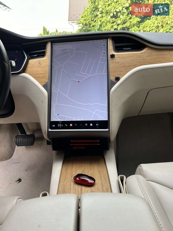 Ліфтбек Tesla Model S 2019 в Ужгороді фото 15 Ліфтбек Tesla Model S 2019 в Ужгороді