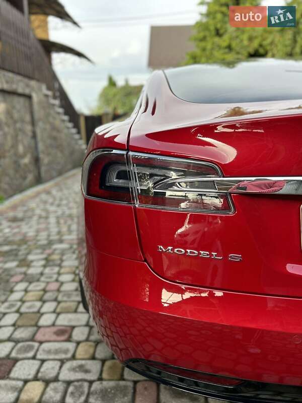Ліфтбек Tesla Model S 2019 в Ужгороді фото 24 Ліфтбек Tesla Model S 2019 в Ужгороді