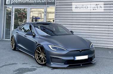 Лифтбек Tesla Model S 2022 в Киеве