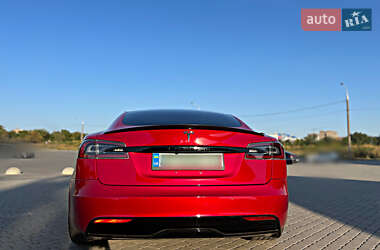 Лифтбек Tesla Model S 2021 в Днепре