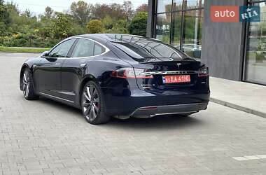 Ліфтбек Tesla Model S 2014 в Ужгороді