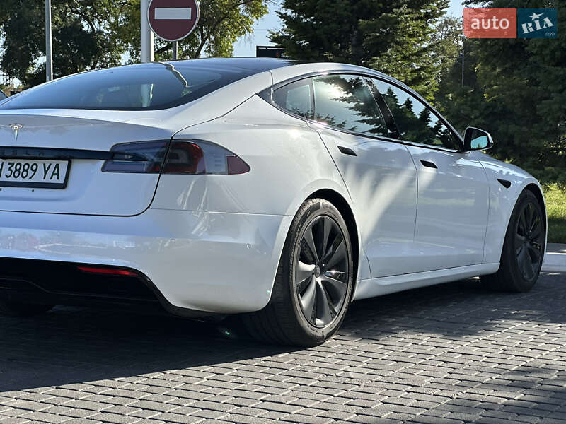 Лифтбек Tesla Model S 2022 в Одессе