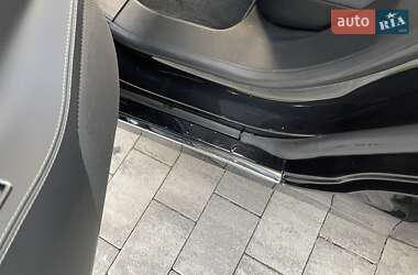 Лифтбек Tesla Model S 2018 в Львове