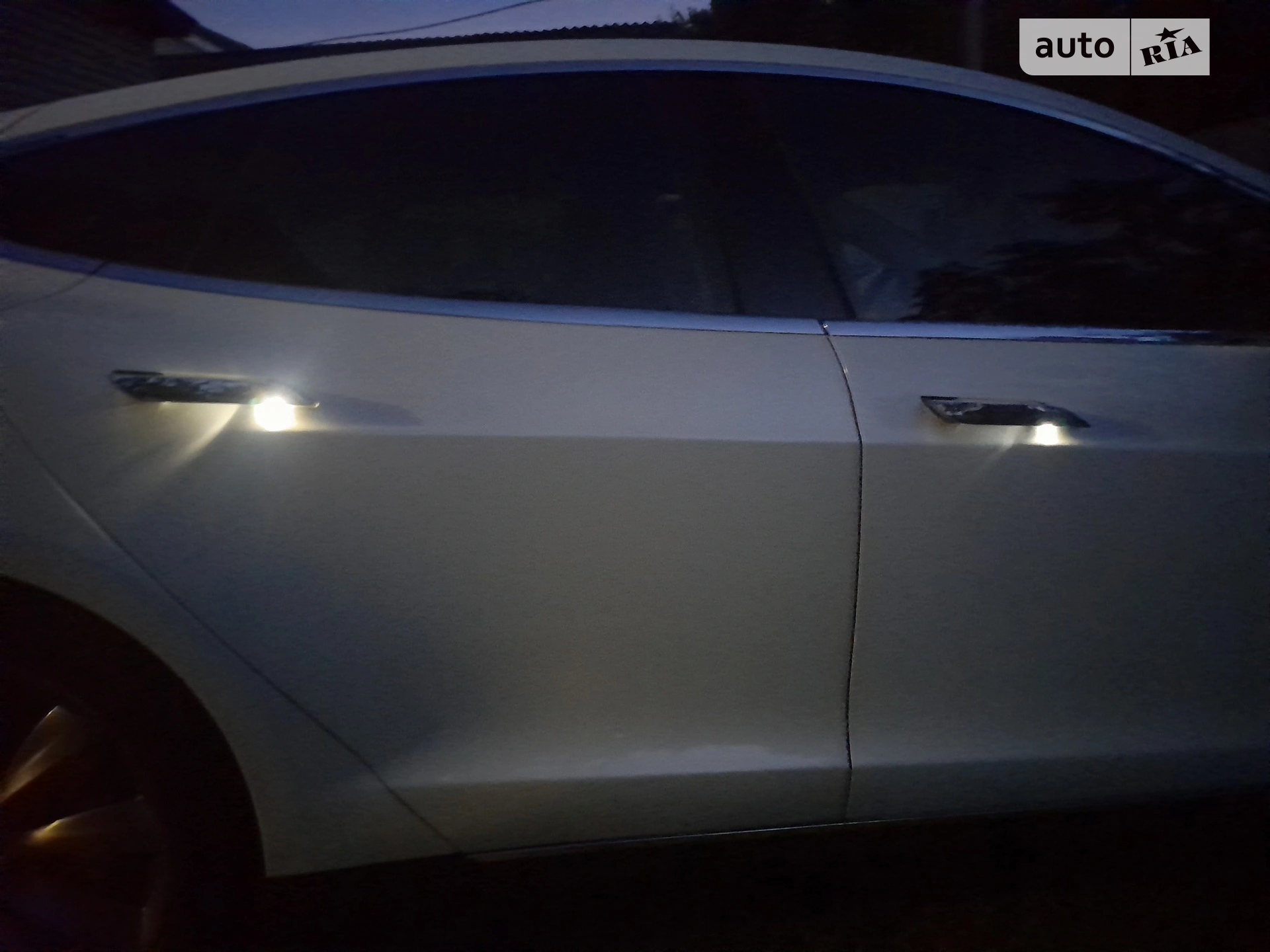 2013 Tesla Model S - мініатюра 25