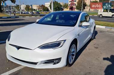 Лифтбек Tesla Model S 2017 в Харькове