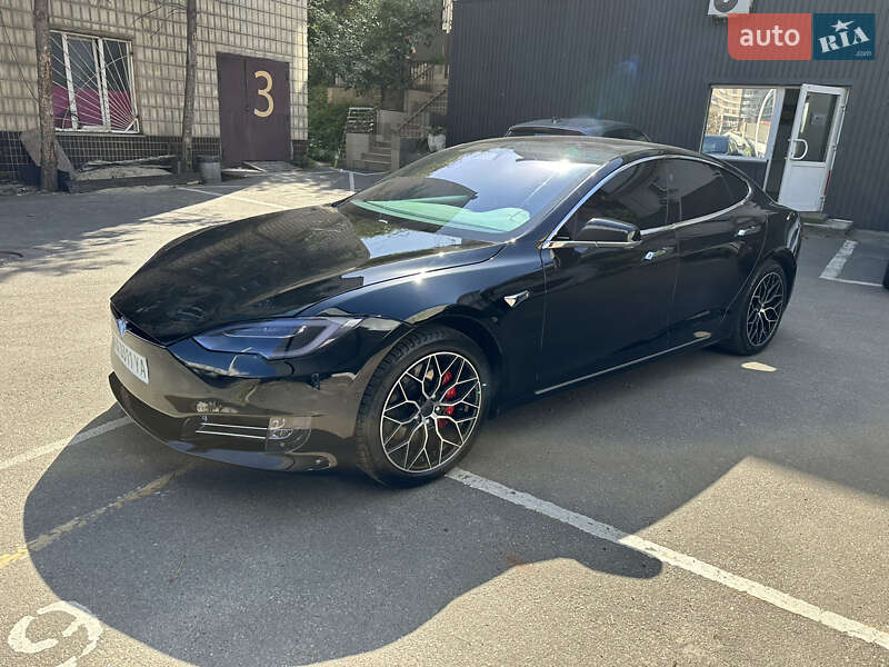 Tesla Model S 2019 Tesla Model S 2019