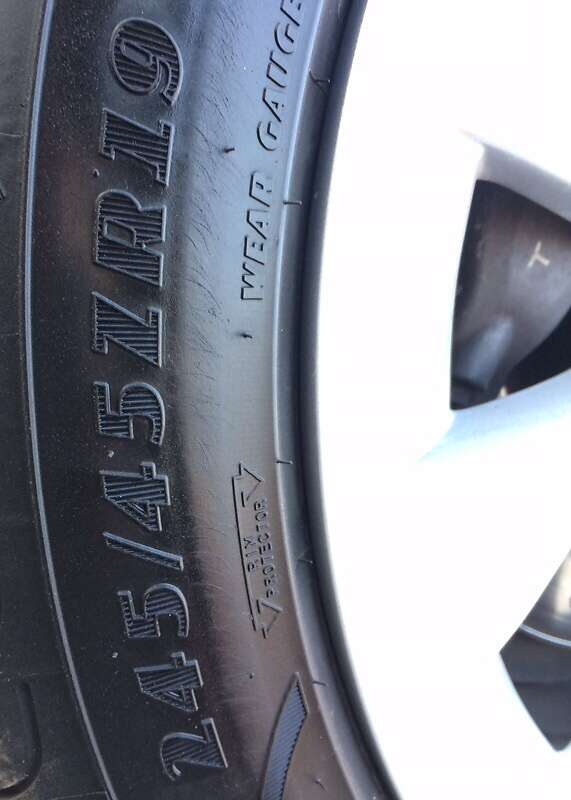 Ліфтбек Tesla Model S 2017 в Вінниці