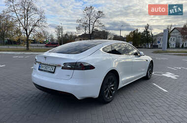 Ліфтбек Tesla Model S 2018 в Харкові